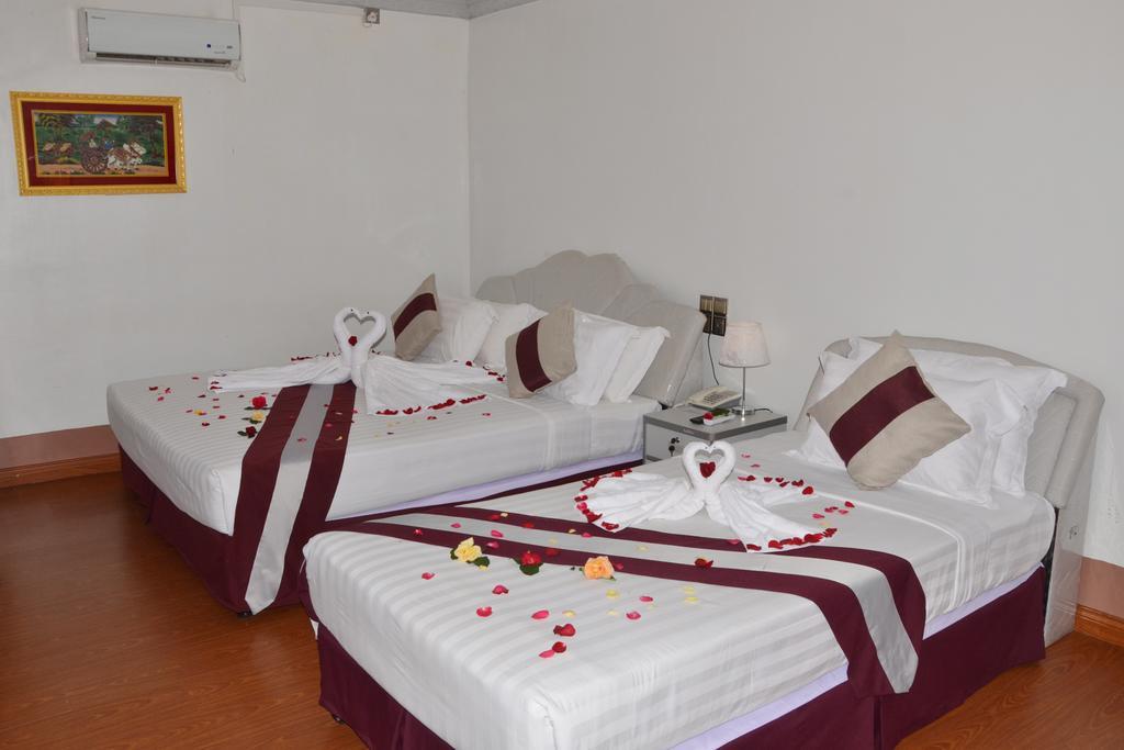 Myat Nan Taw Hotel Loikaw Eksteriør billede