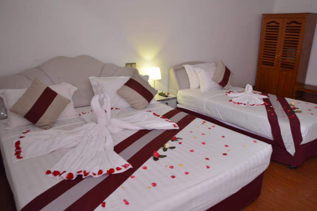 Myat Nan Taw Hotel Loikaw Eksteriør billede